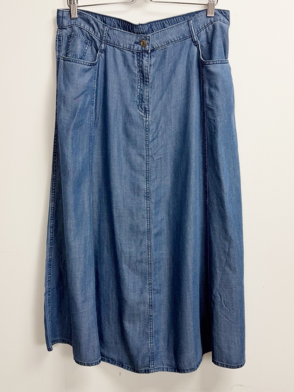 Chicos Skirt Womens 12 Blue Indigo Chambray Fly Front Aline Midi Bailey NWT